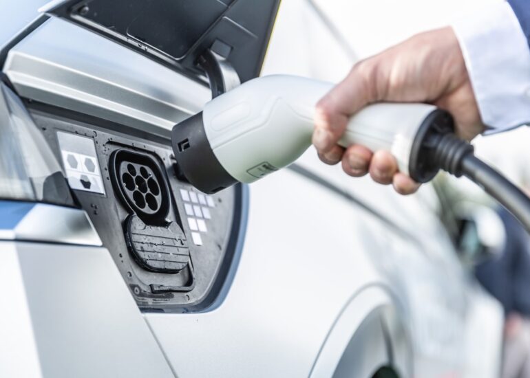 Hoe betalen opladen elektrische auto